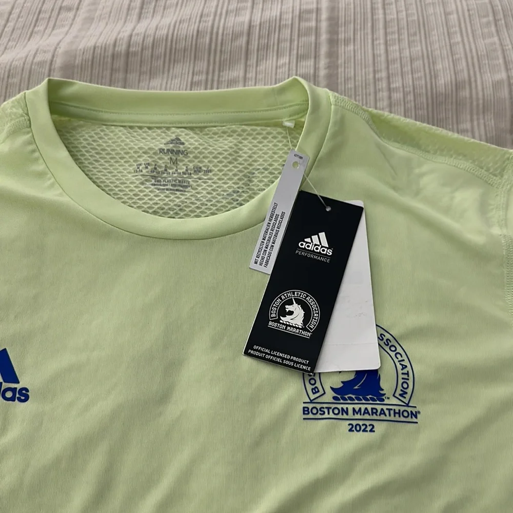 Boston Marathon Adidas long sleeve running - Picture 4 of 10